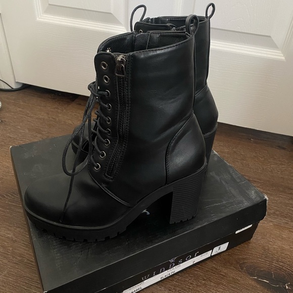 Black Lace-Up Block Heel Combat Boots - Picture 3 of 4